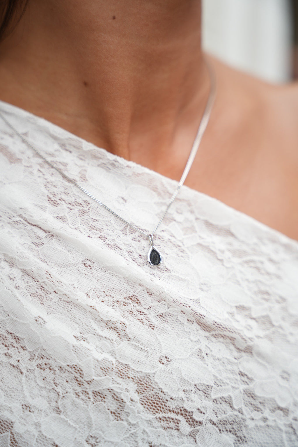 Pure Drop | Ashanger massief