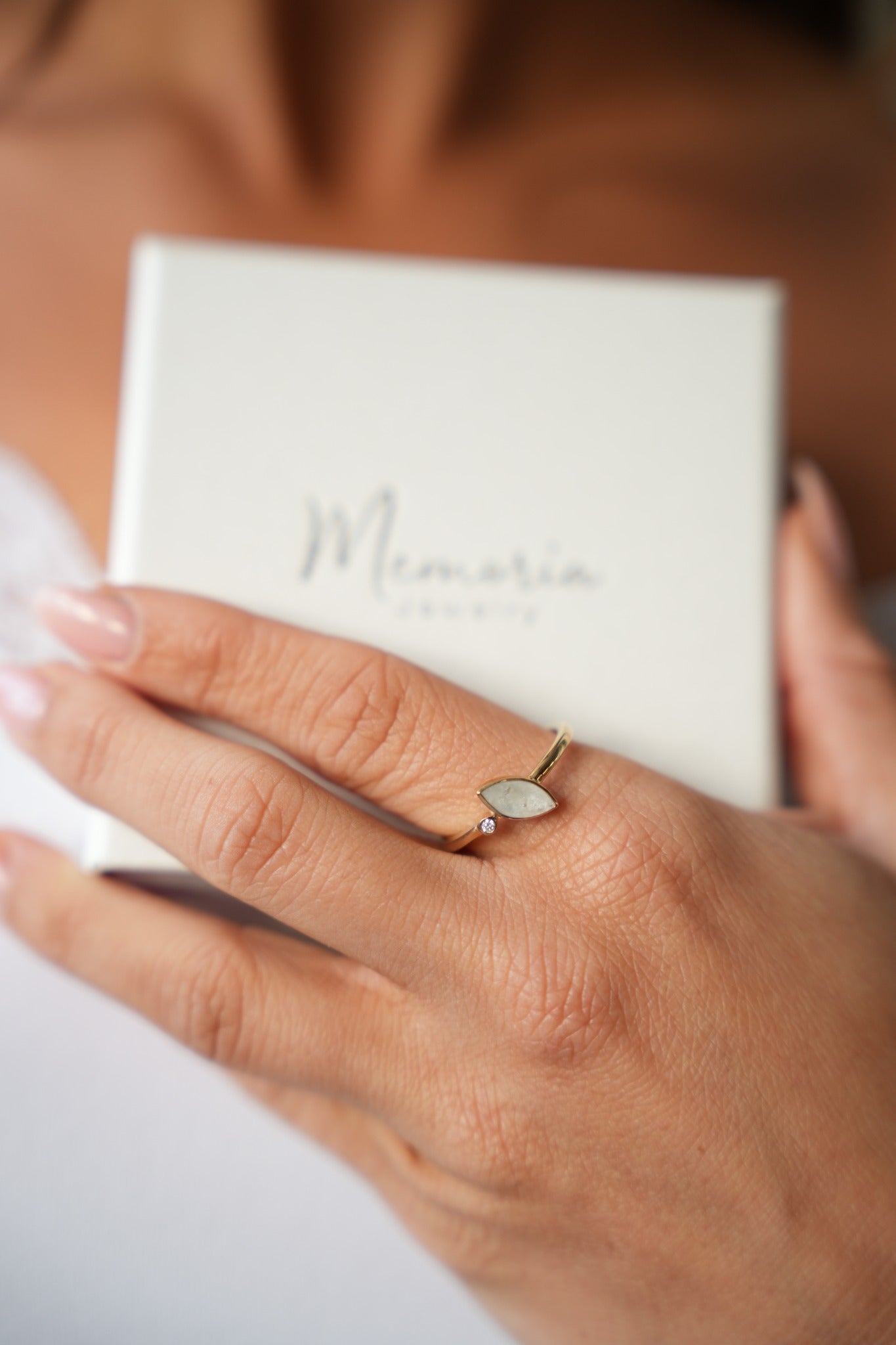 Lina | Ash Ring Silver