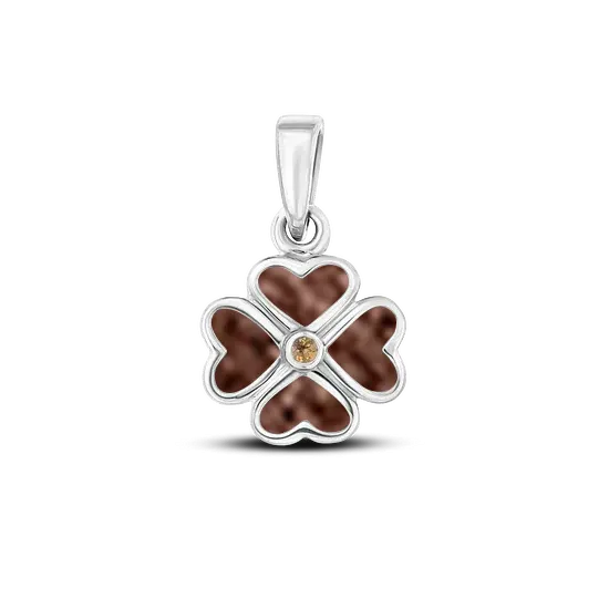 Lucy | As Hanger massief