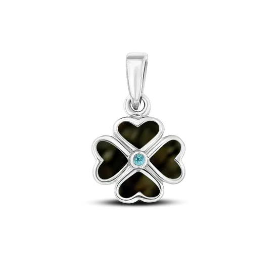 Lucy | As Hanger massief