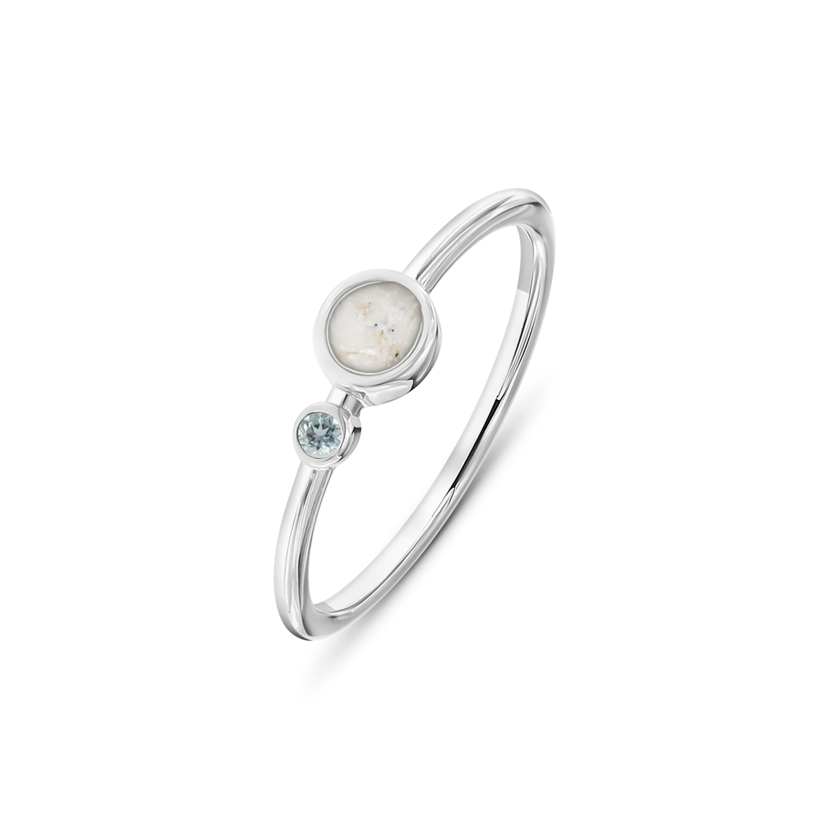 Giulia as-ring in massief wit goud met parelmoer askleur en aquamarijn