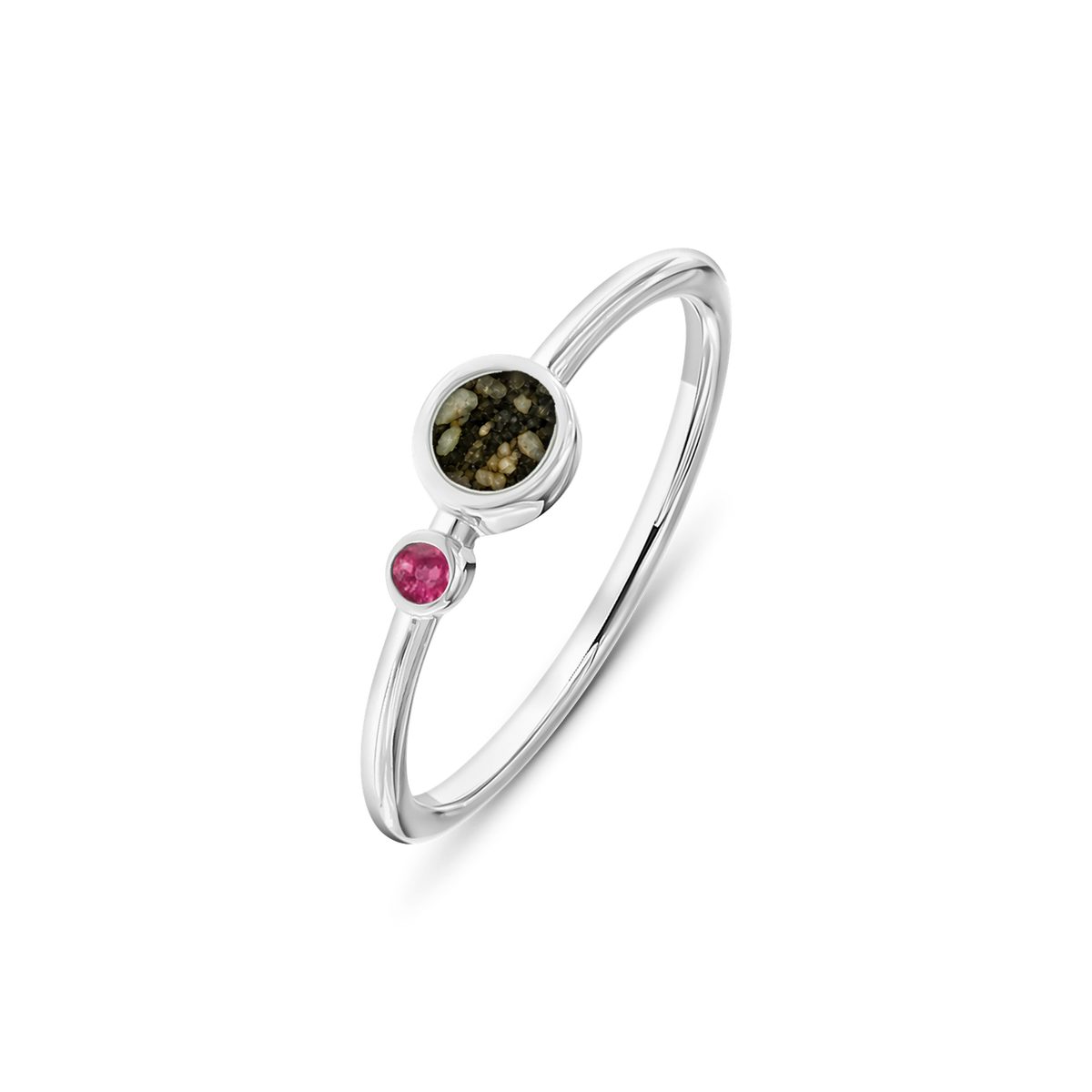 Giulia as-ring in 925 zilver met antraciet askleur en robijn