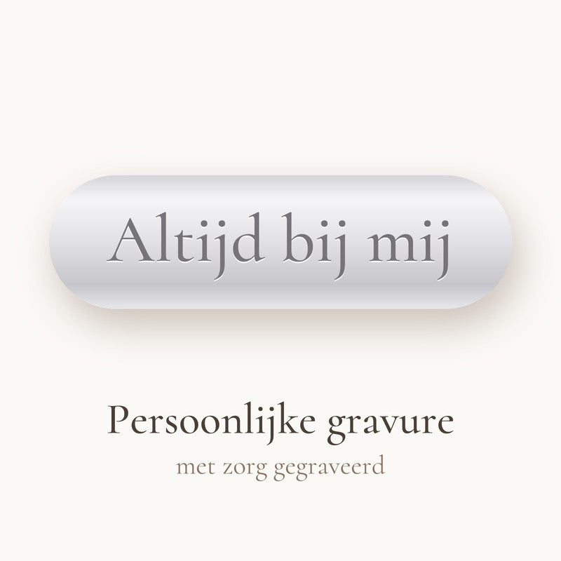 Persoonlijke gravure in een Memoria-sieraad